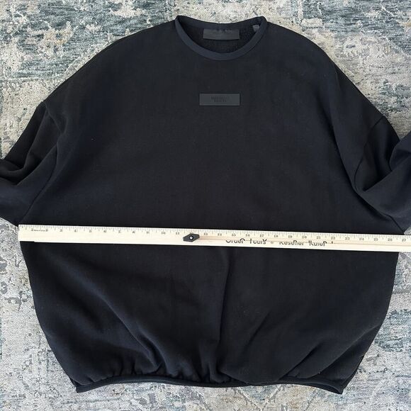 Fear of God Essentials Sweatshirt Mens Medium Black Crew Logo Patch Oversized - Picture 7 of 11